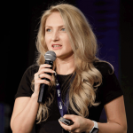 Doina Vilceanu ContentSpeed speaker GPeC SUMMIT - Cel mai important eveniment de comert electronic si marketing online din Romania